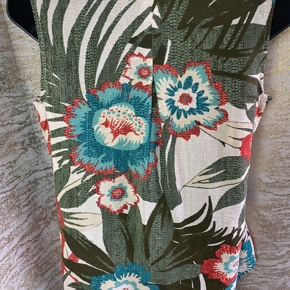 Van Heusen Tropical Floral Button Down Shirt Blouse Size S - Picture 8 of 13